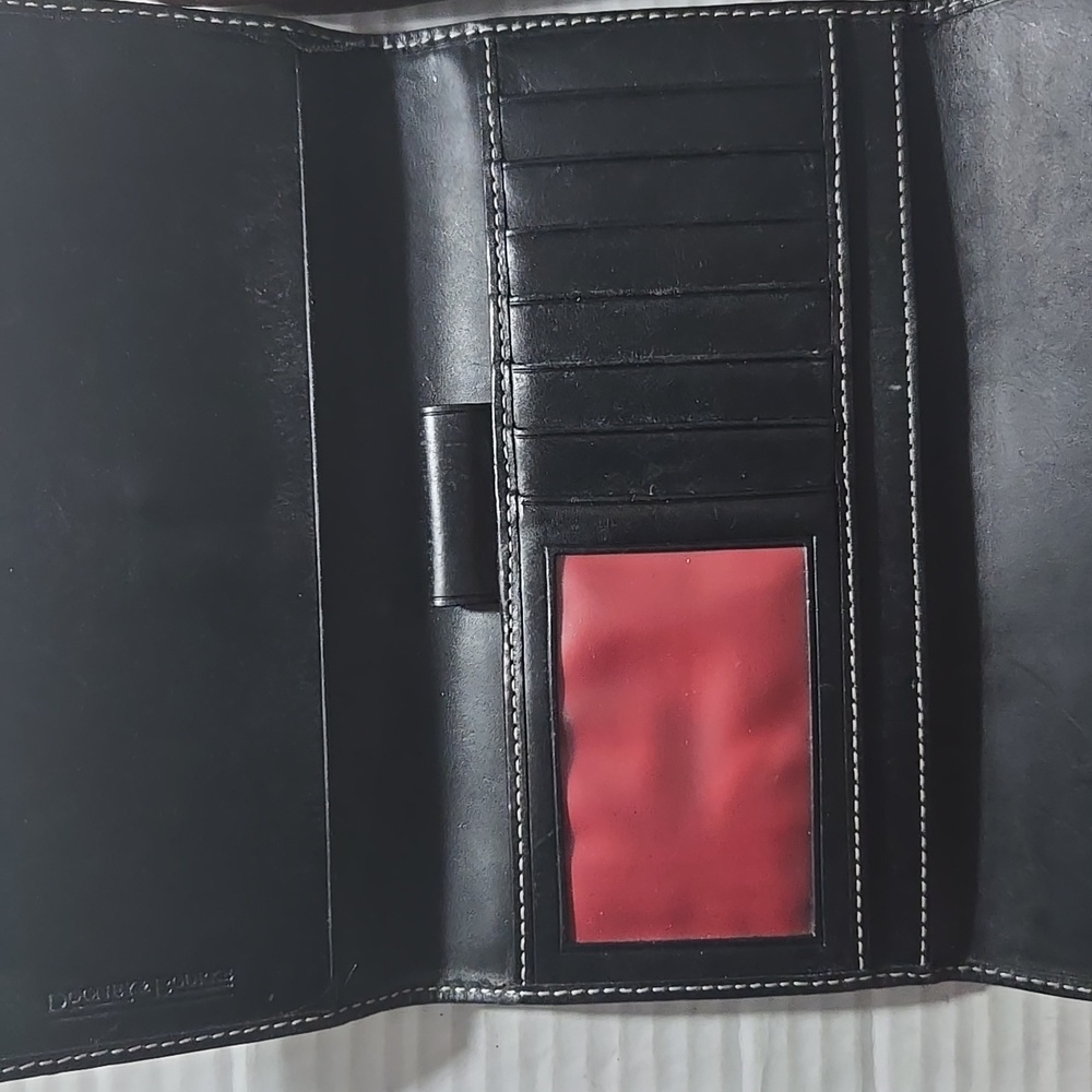 Dooney & Bourke Wallet & Wrislet - Picture 6 of 10
